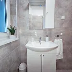 Toncica * 特罗吉尔