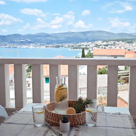 Apartment Toncica Trogir